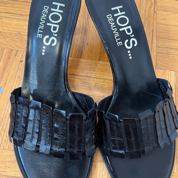 Black Mules with a small heel - Picture 7 of 8